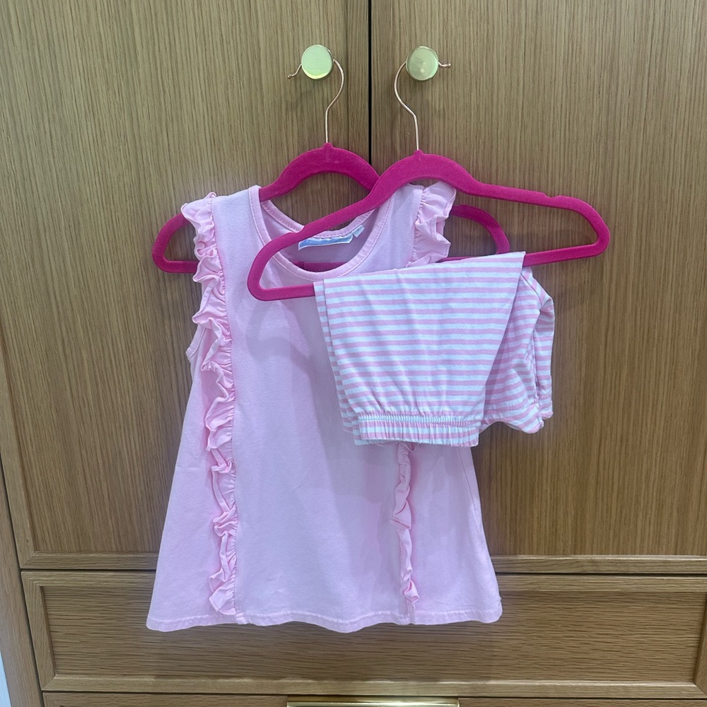 Trotter St Kids Pink Ruffled Kids Matching Set, Size 7